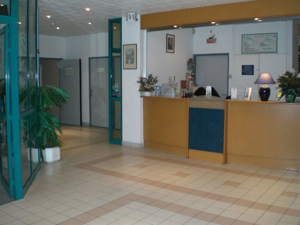 Fasthome Gonesse Buitenkant foto