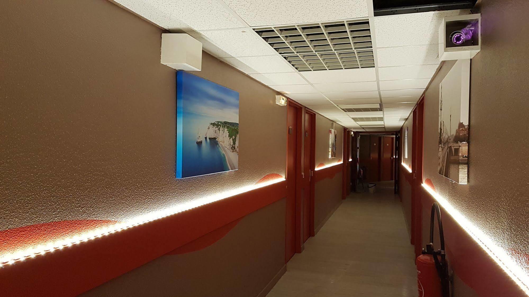 Fasthome Gonesse Buitenkant foto